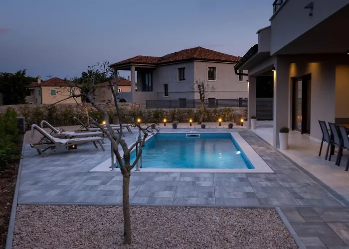 Semesterbostad House Monika With Private Pool *