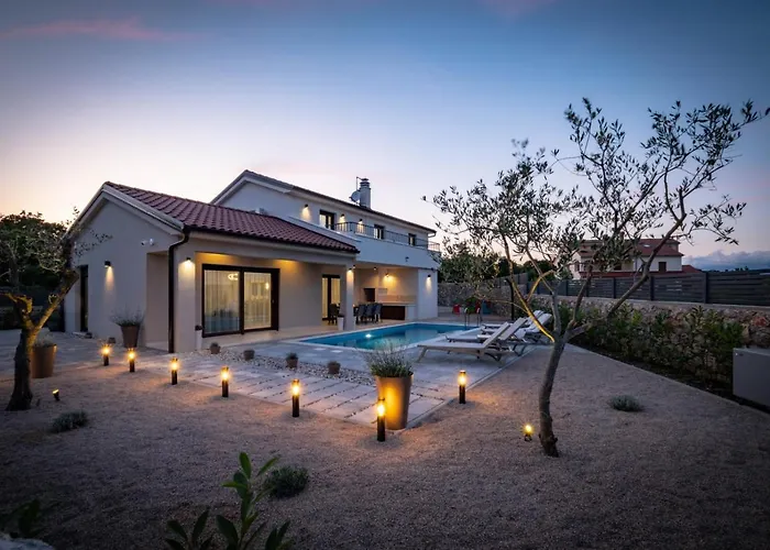 House Monika With Private Pool Semesterbostad *