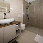 House Monika With Private Pool Vikendica